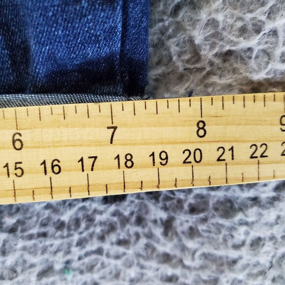 Universal Thread Shorts Womens Size 6 Blue Denim High Rise Cuffed Jorts - Picture 7 of 11